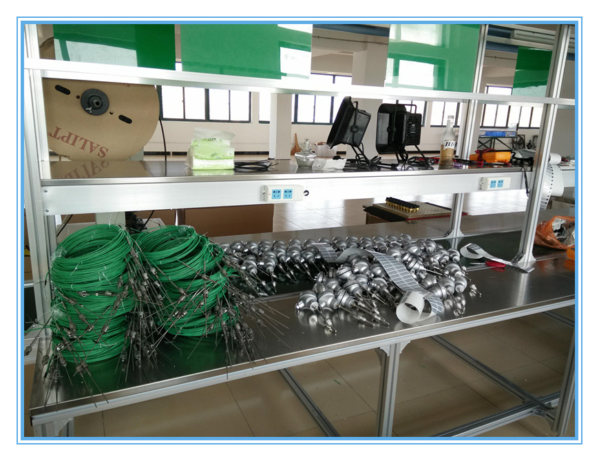 熱電阻、pt100熱電阻、鎧裝熱電阻、裝配式熱電阻生產(chǎn)車(chē)間